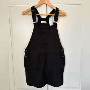 Carly Jean Los Angeles Skirt Overalls in Black size Medium